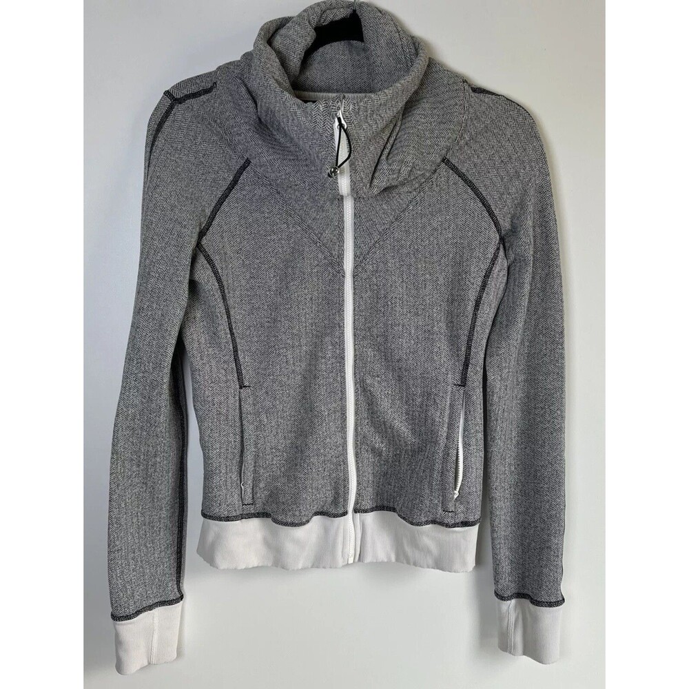 Lululemon Jacket Womens 8 Gray Herringbone Zip Up Athletic Yoga Fitted High Neck